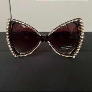 Women’s Large Dazzled Glasses